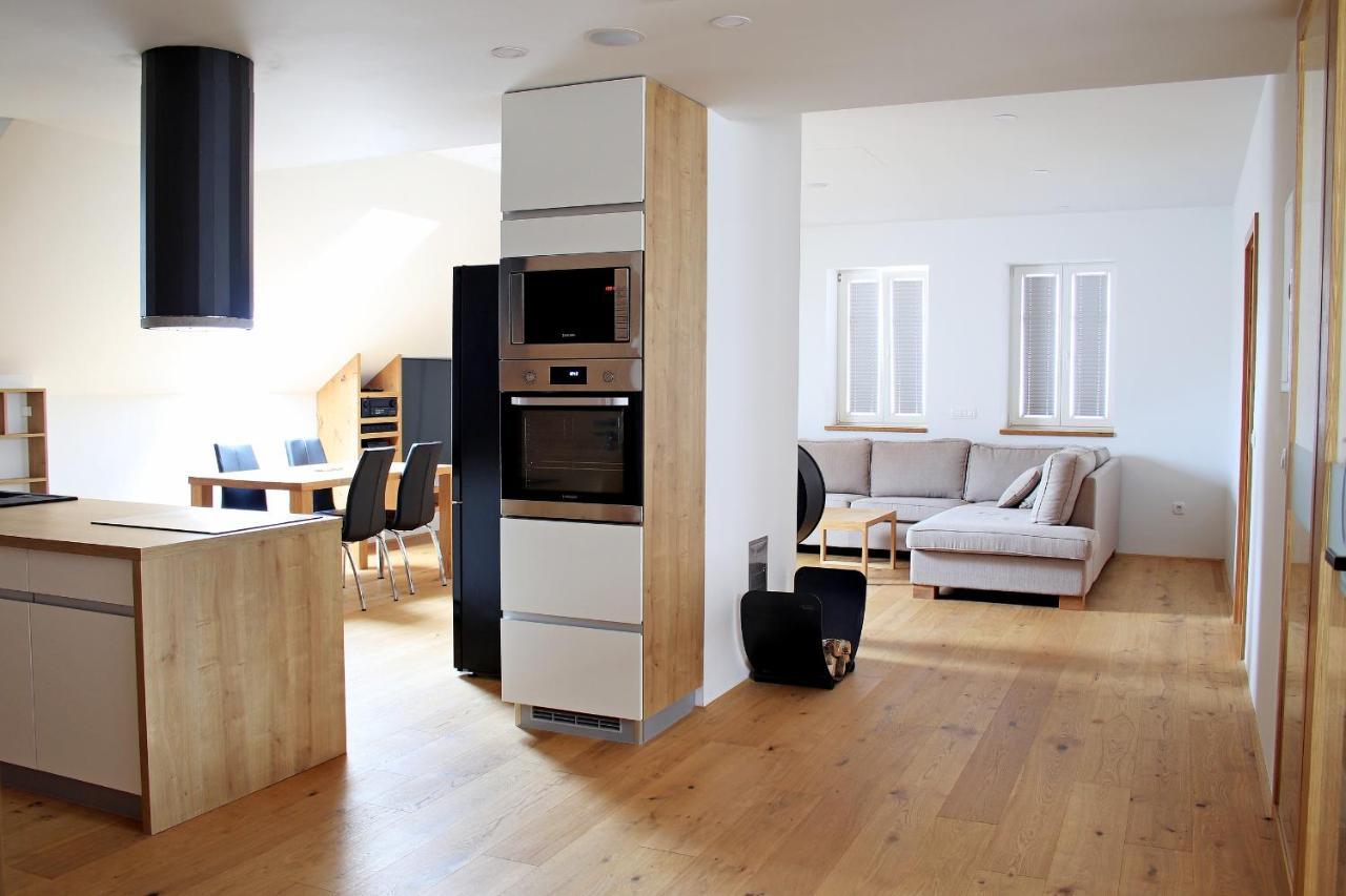 Cirus Apartments Kocevje Eksteriør bilde